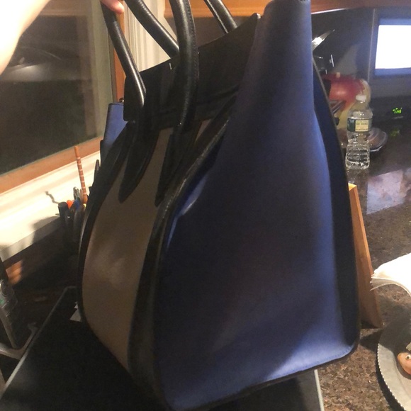 Celine tricolor tote in blue and beige. - Picture 6 of 8